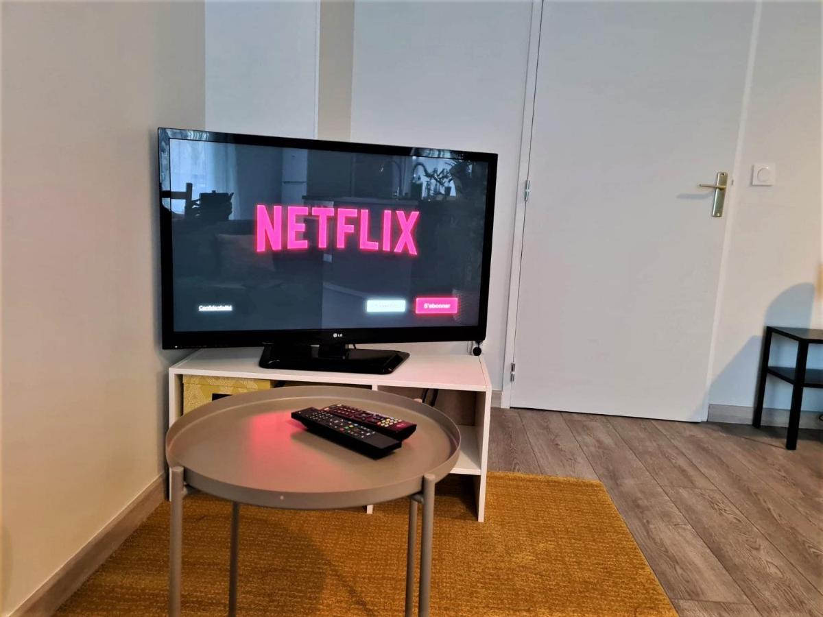 Grand Studio Lyon Villeurbanne Proche Metro - Wifi Екстериор снимка